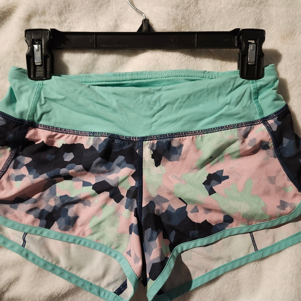 LULULEMON shorts